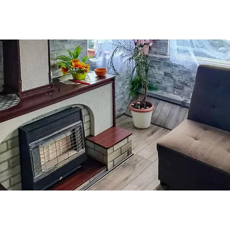 1 Bedroom Gorgeous In * Kamien (Pomerania)